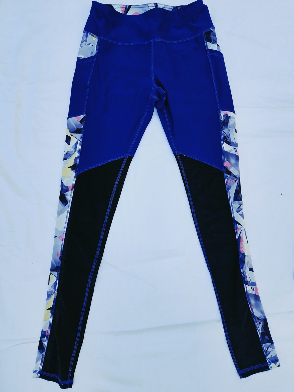 XbyGotex Matching Activewear Set Blue Black Geometric Mesh High Waist Leggings B